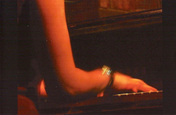 Lonestar歌词 歌手Norah Jones-专辑First Sessions-单曲《Lonestar》LRC歌词下载