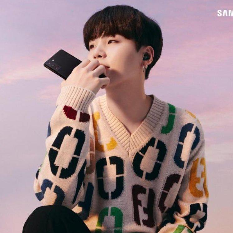 [Ad] Samsung - Over the Horizon (Full V)歌词 歌手Romy-专辑Over the horizon-单曲《[Ad] Samsung - Over the Horizon (Full V)》LRC歌词下载