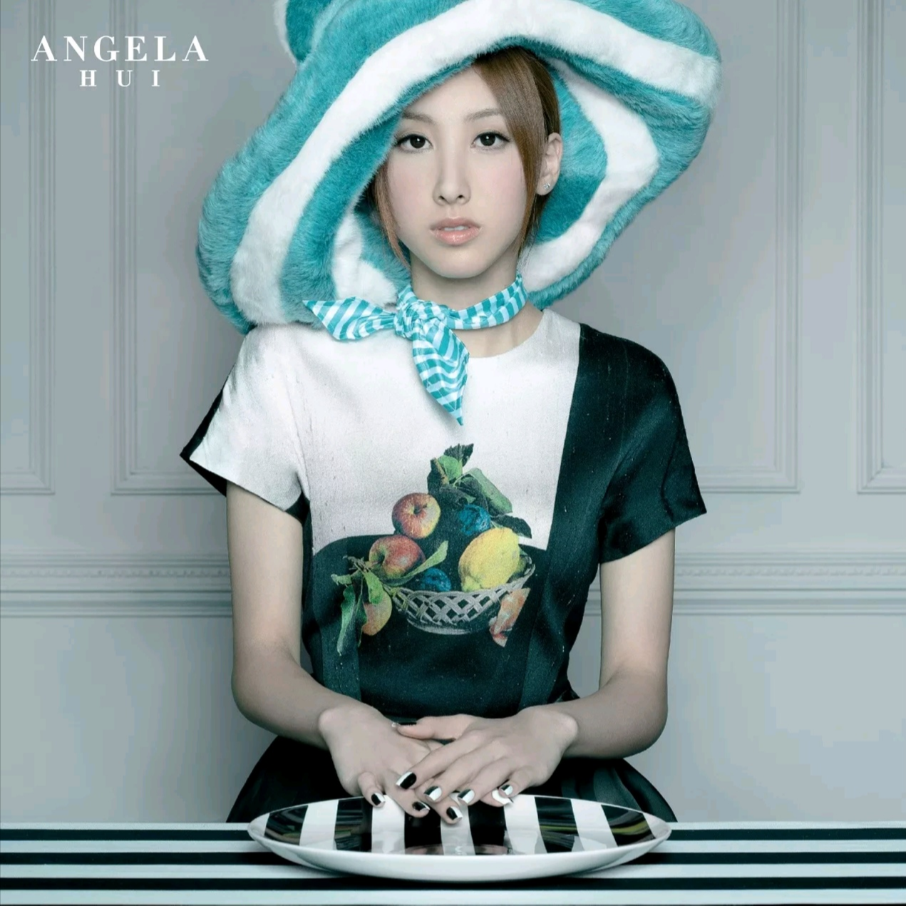 夜长话多歌词 歌手许靖韵-专辑Angela-单曲《夜长话多》LRC歌词下载