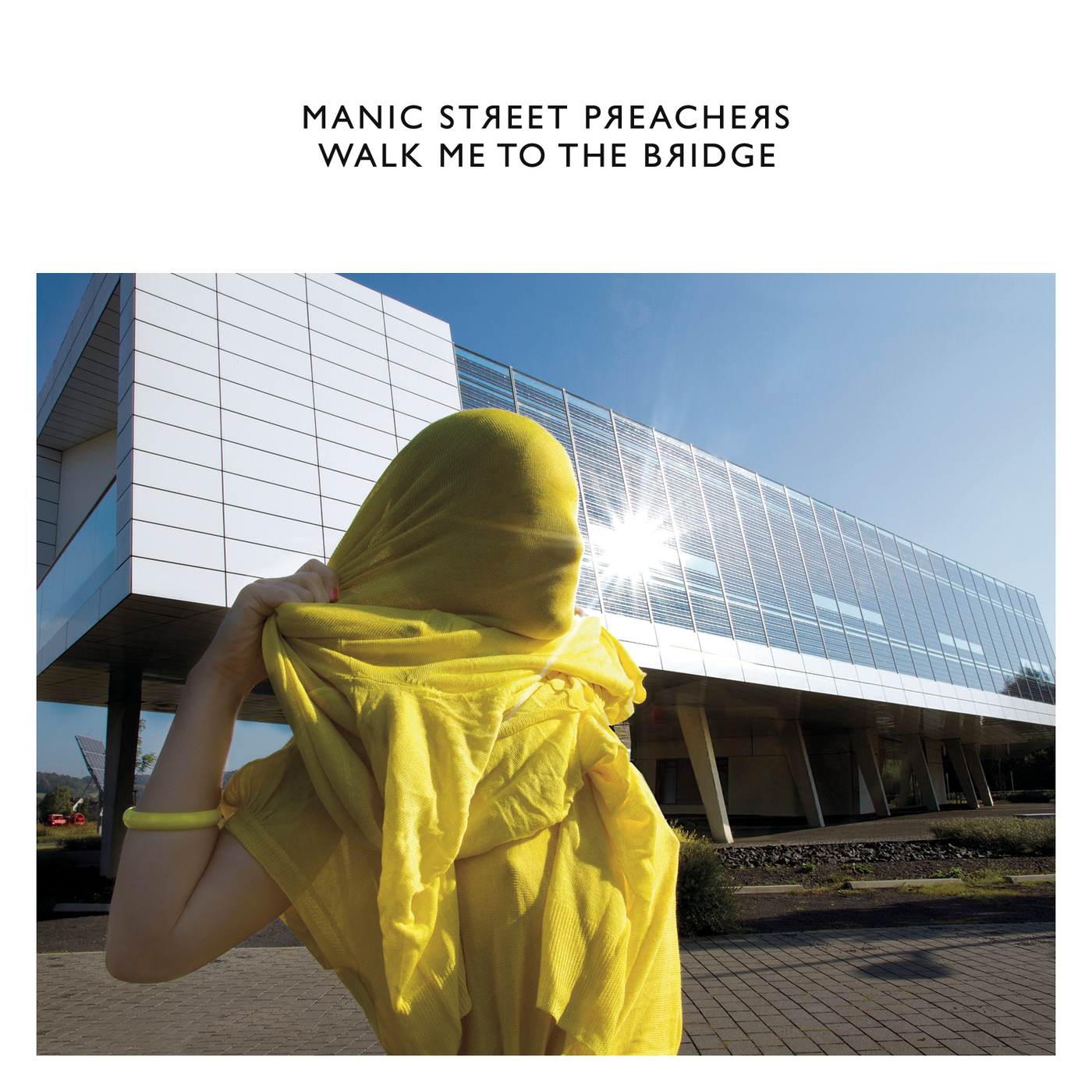 Caldey歌词 歌手Manic Street Preachers-专辑Walk Me To The Bridge-单曲《Caldey》LRC歌词下载