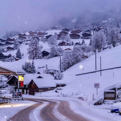 〈陈情〉瑞士雪景。