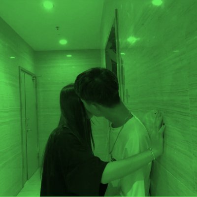 绿色系情侣头像  绿色很干净，与爱情无关
