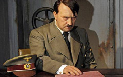 世界历史故事：希特勒审讯“间谍”